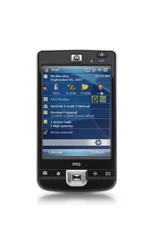 Illustration for article titled Revived HP iPAQ 900, 600, 200, 100 Line (Some With 3D Maps, Mountains and Buildings)